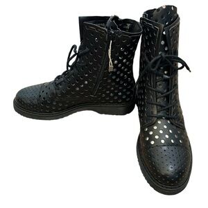 Cult perforated See-through ankle combat boots goth size 39 / 8.5 NWOT